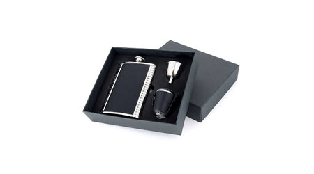 купите Подарочный набор: фляга походная для спиртного S.Quire 1508YGB, 3 стаканчика и воронка в Перми